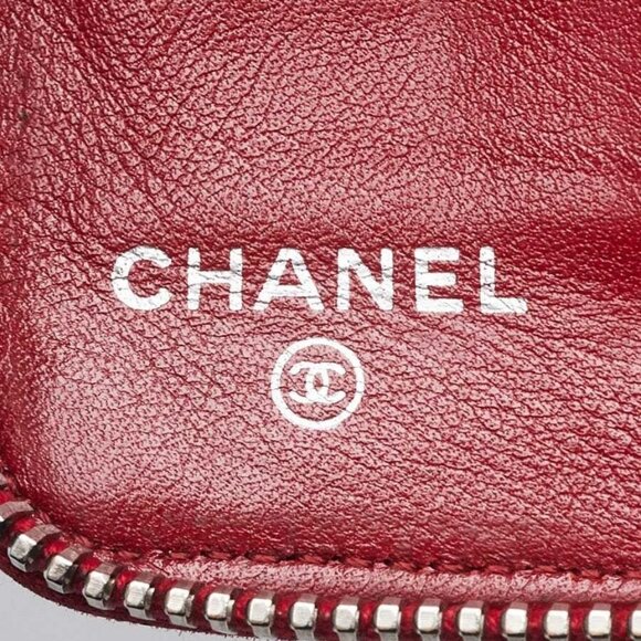 Chanel Red Quilted Caviar Leather Zippy Organizer Wallet - Picture 6 of 9
